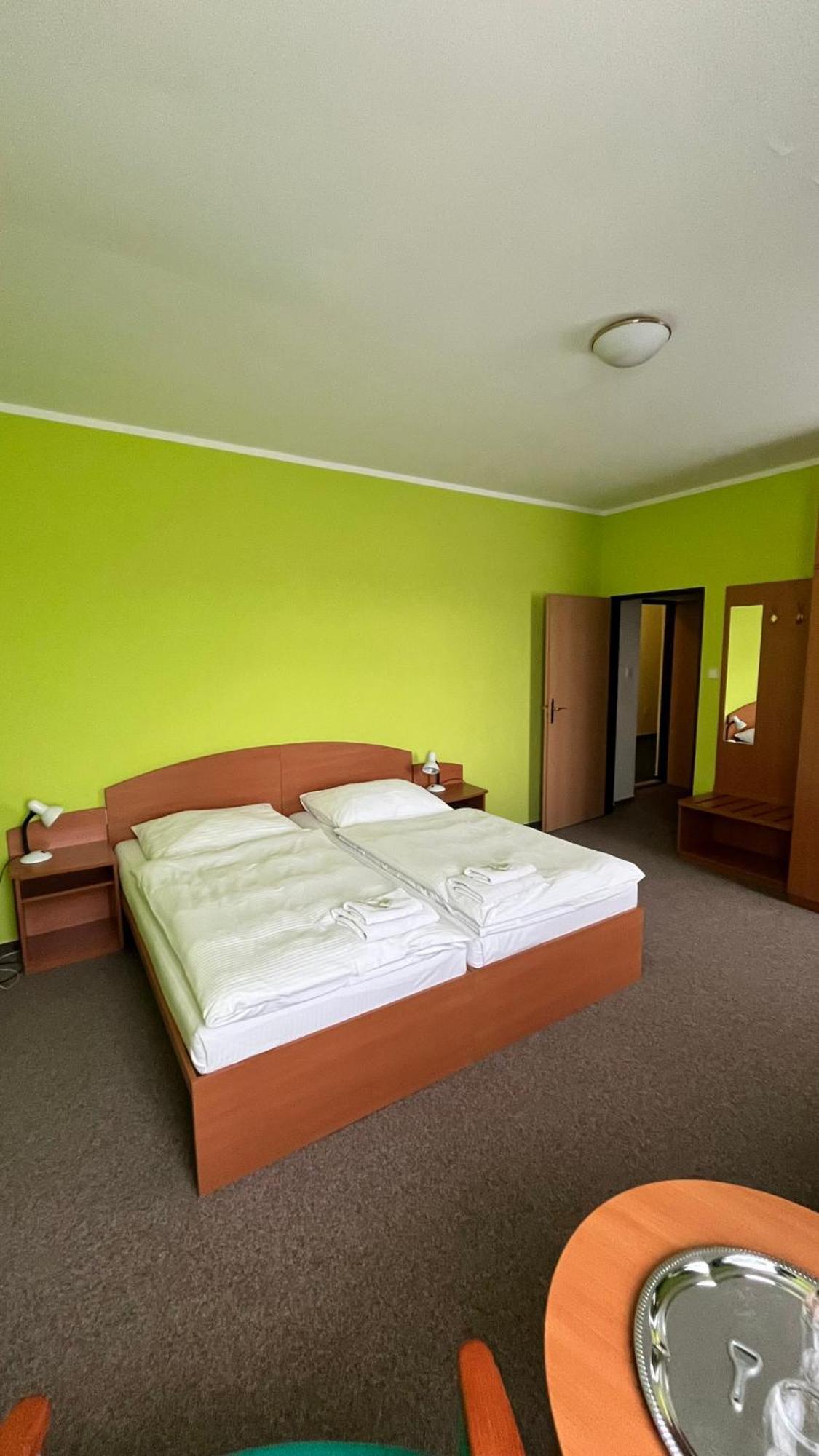 Grandhotel Nový Bor Extérieur photo