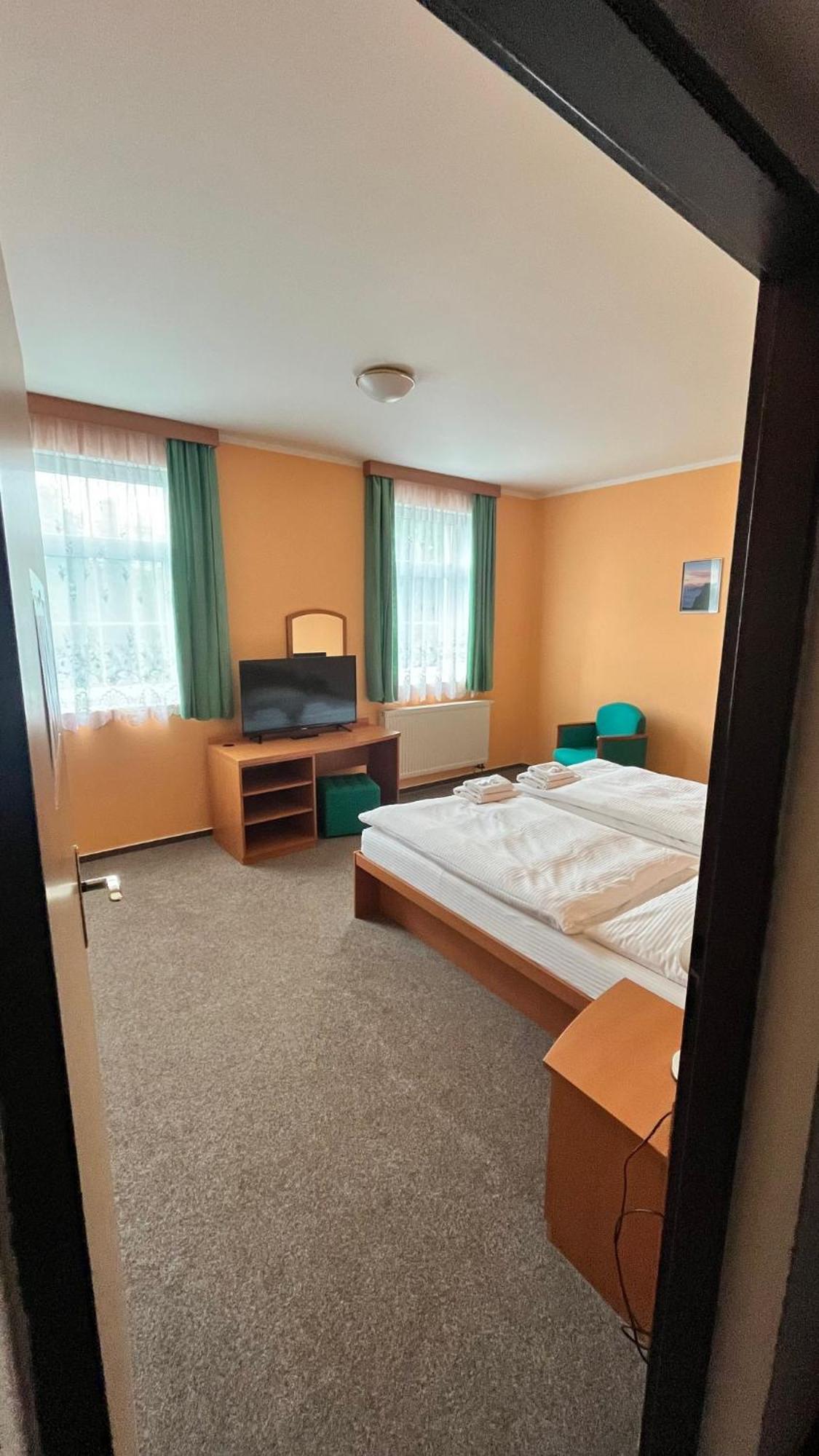 Grandhotel Nový Bor Extérieur photo