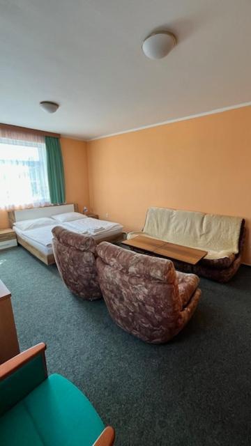 Grandhotel Nový Bor Extérieur photo